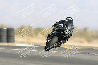 media/Jan-10-2025-CVMA Friday Practice (Fri) [[489e0da257]]/Group 4 and Trackday/Session 4 (Turn 16)/